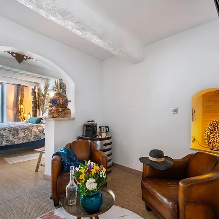 Aux Bleues Bed & Breakfast L'Isle-sur-la-Sorgue